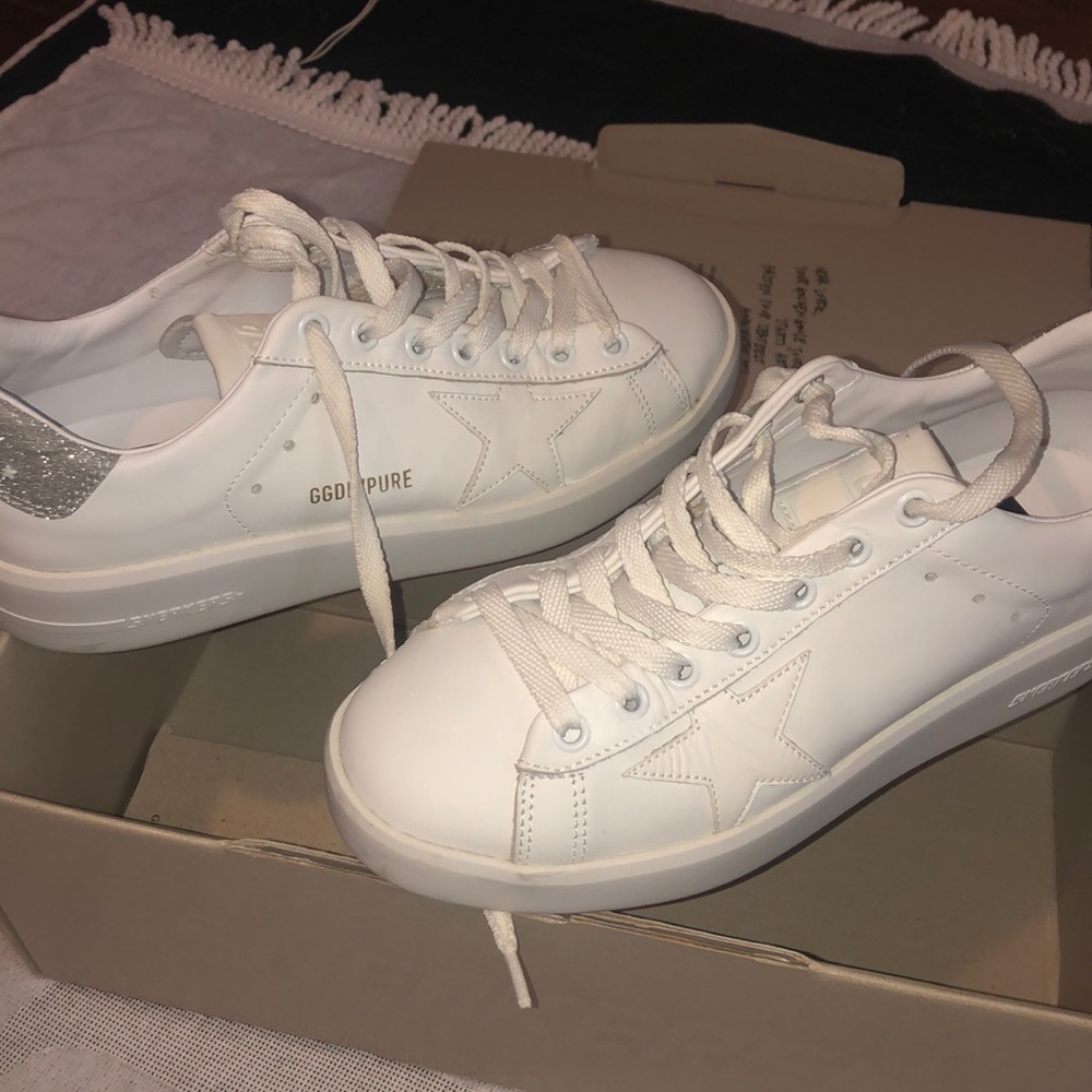 GOLDEN GOOSE SNEAKERS